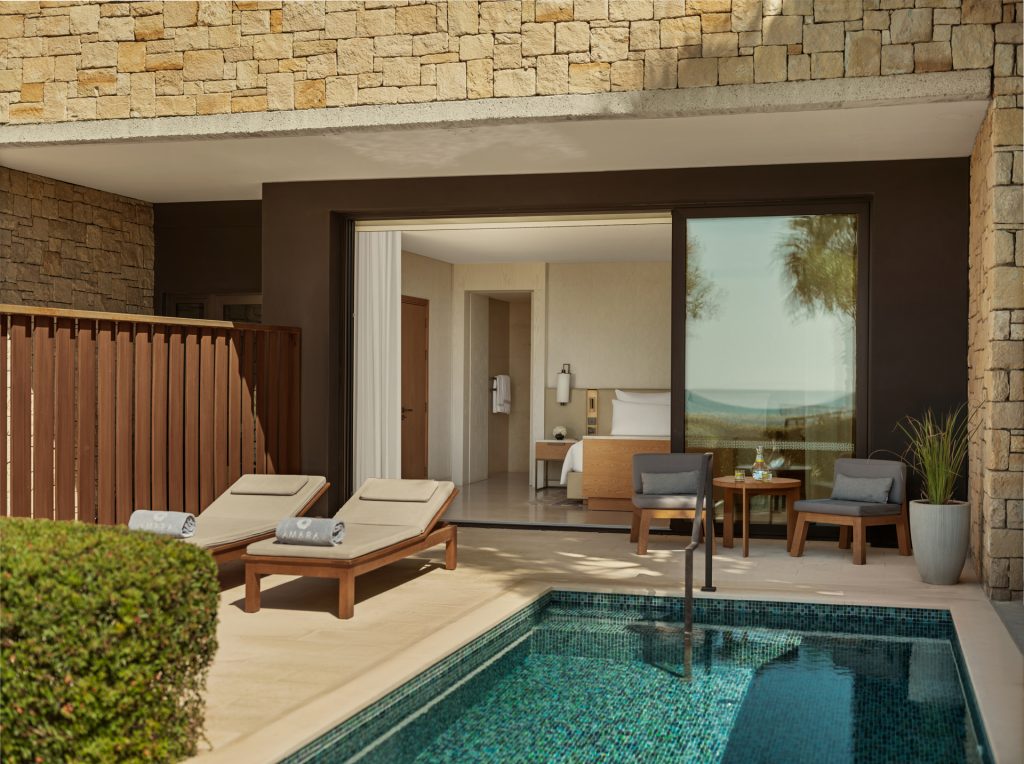 Seafront Cabana, Private Pool